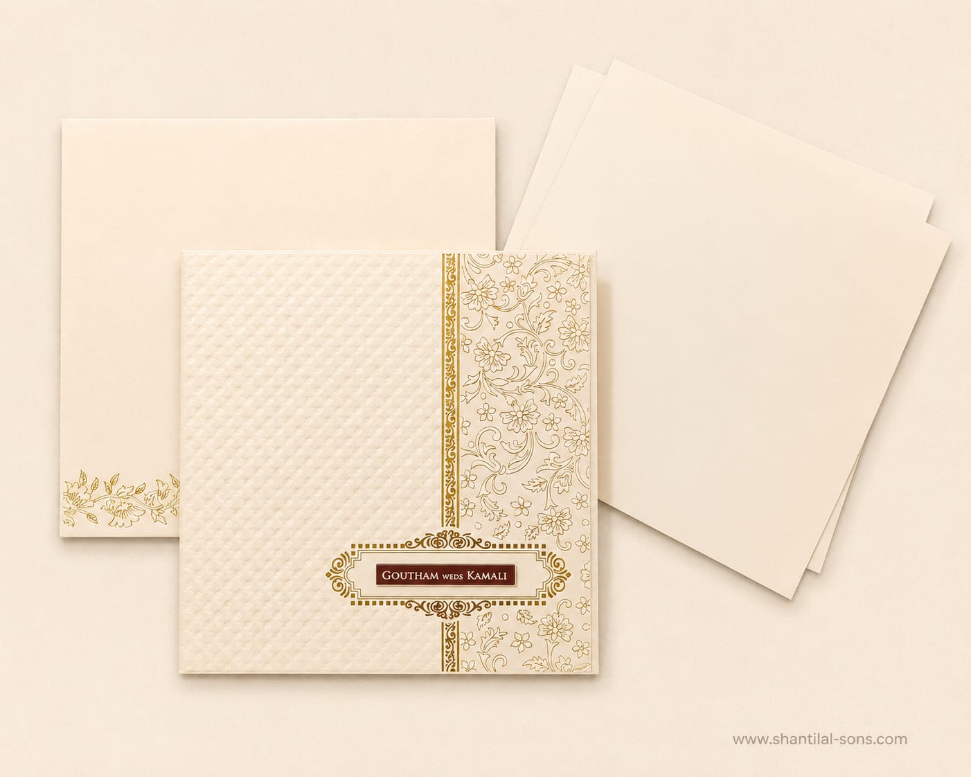 Traditional Wedding Card on Sale | SS - 1028