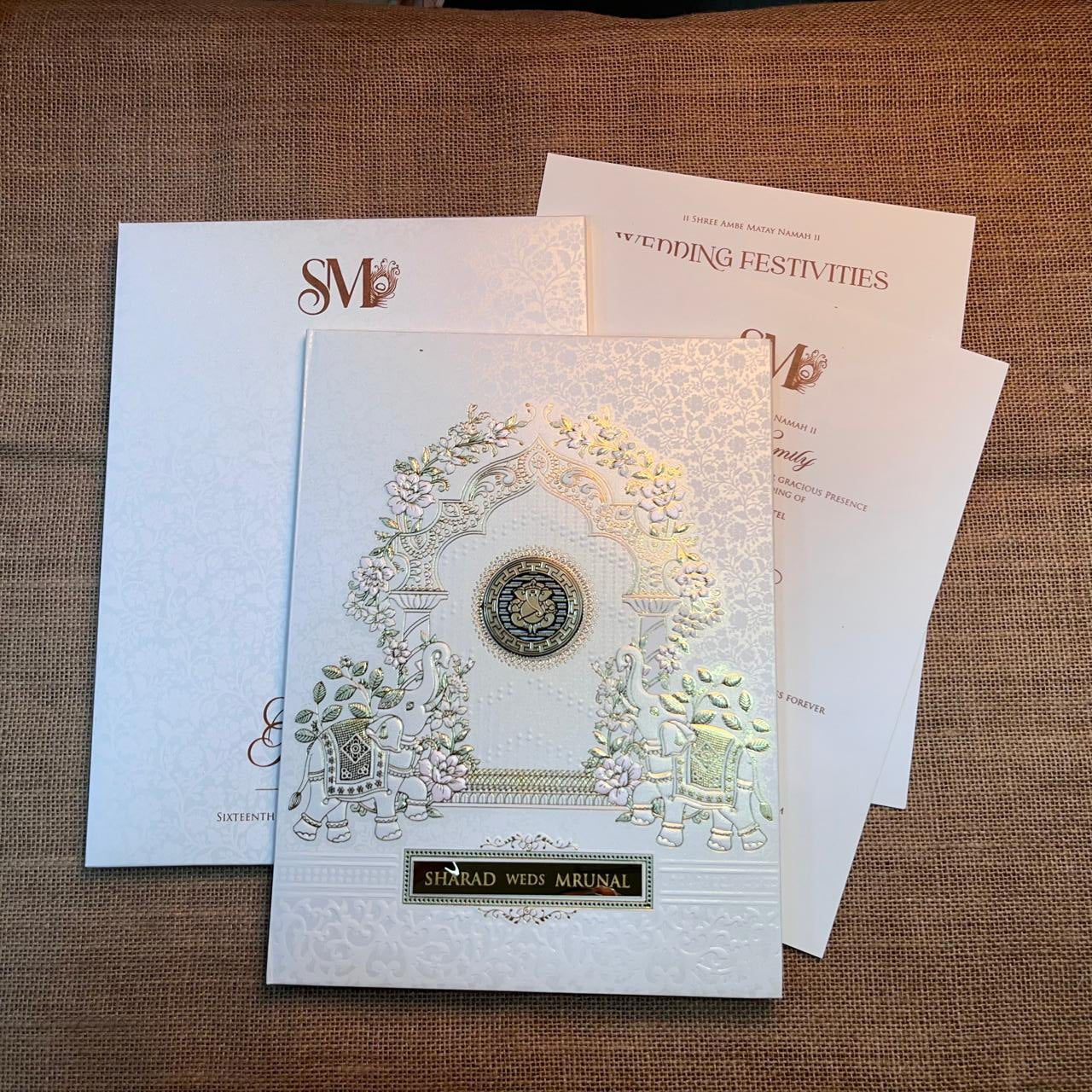 Traditional Wedding Card | SS - 537