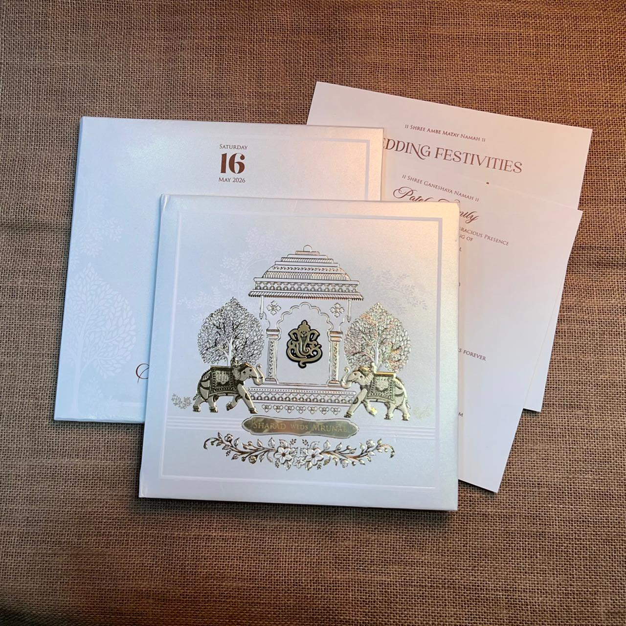 Traditional Wedding Card | SS - 525