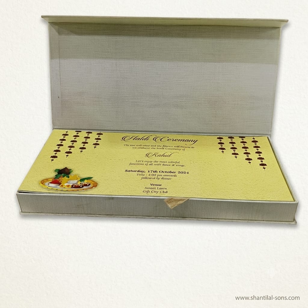 Royal Heritage Wedding Invitation | SS-8093