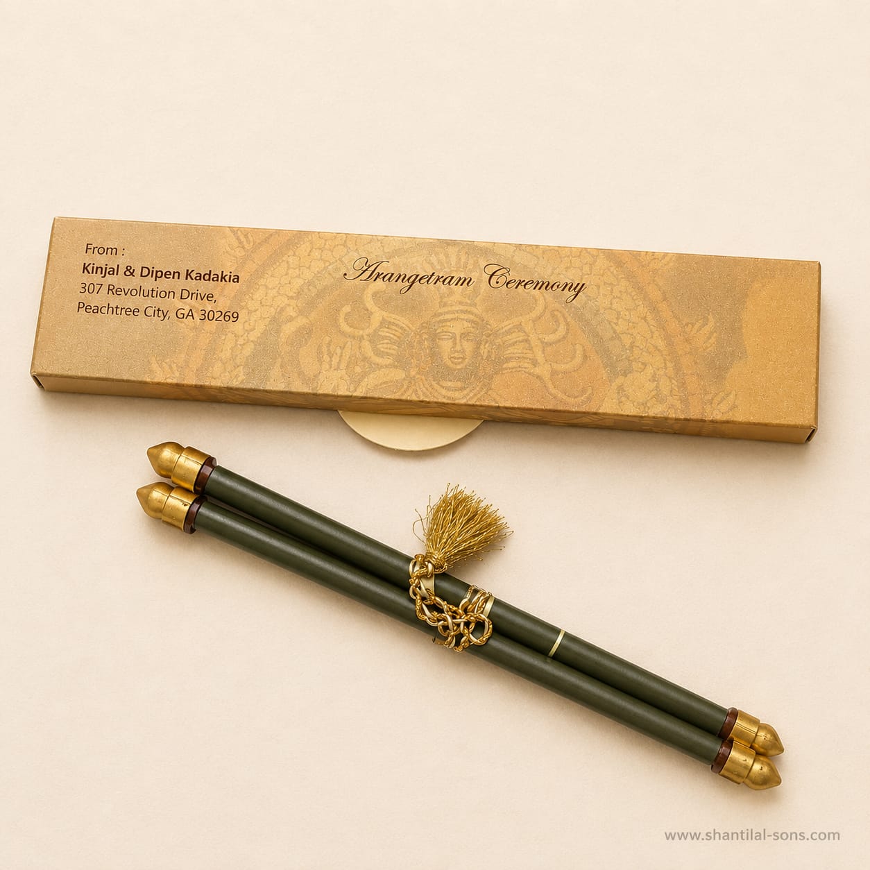 Modern Scroll Wedding Invitation |SSR-48