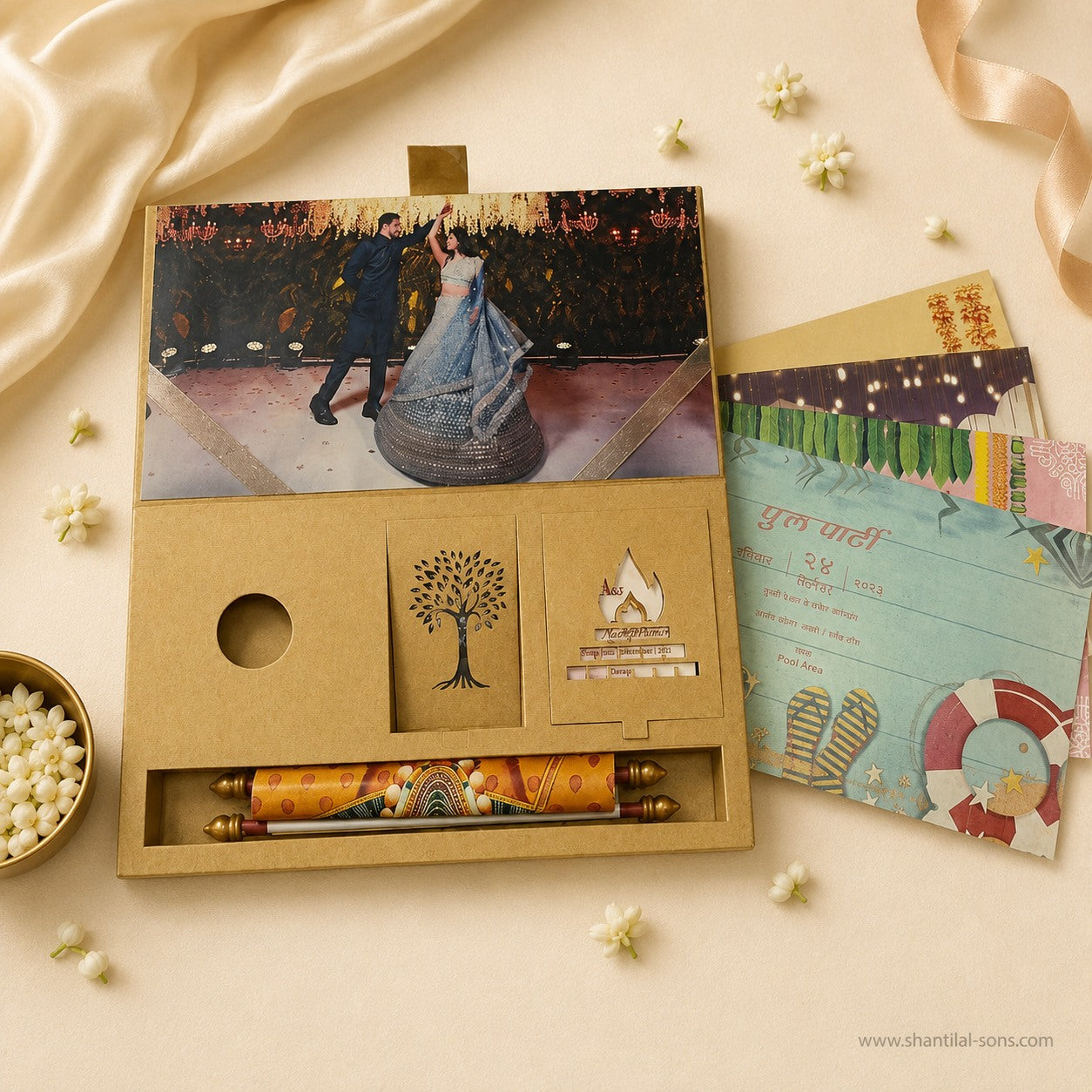 Traditional Wedding Invitation Gift Box | SS-3508